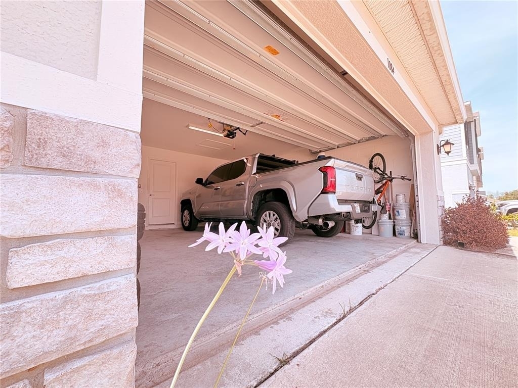 1084 Papaya Circle - Photo 33