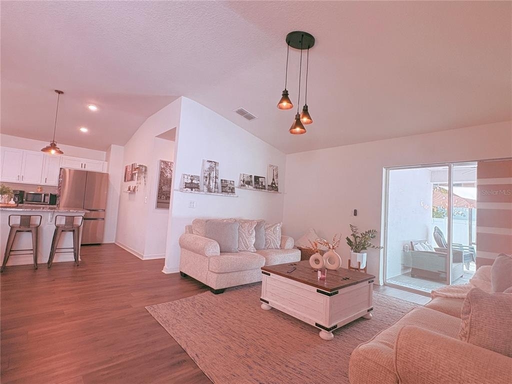 1084 Papaya Circle - Photo 19