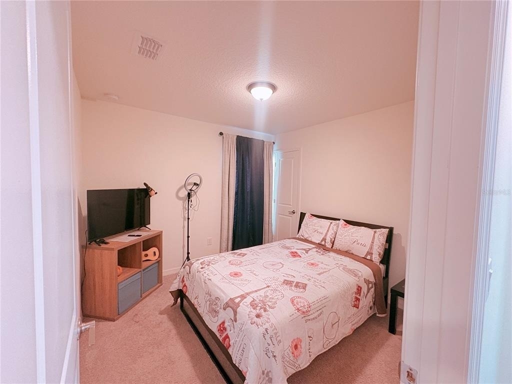 1084 Papaya Circle - Photo 22