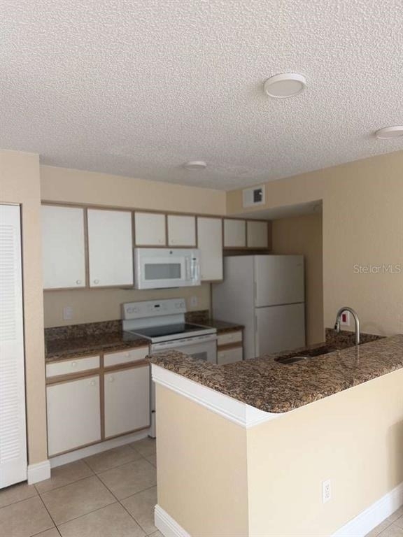 2208 Antigua Place - Photo 4