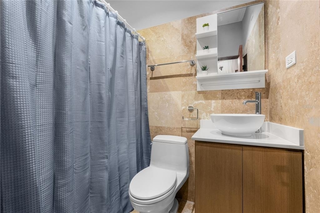 311 Luna St - Photo 25