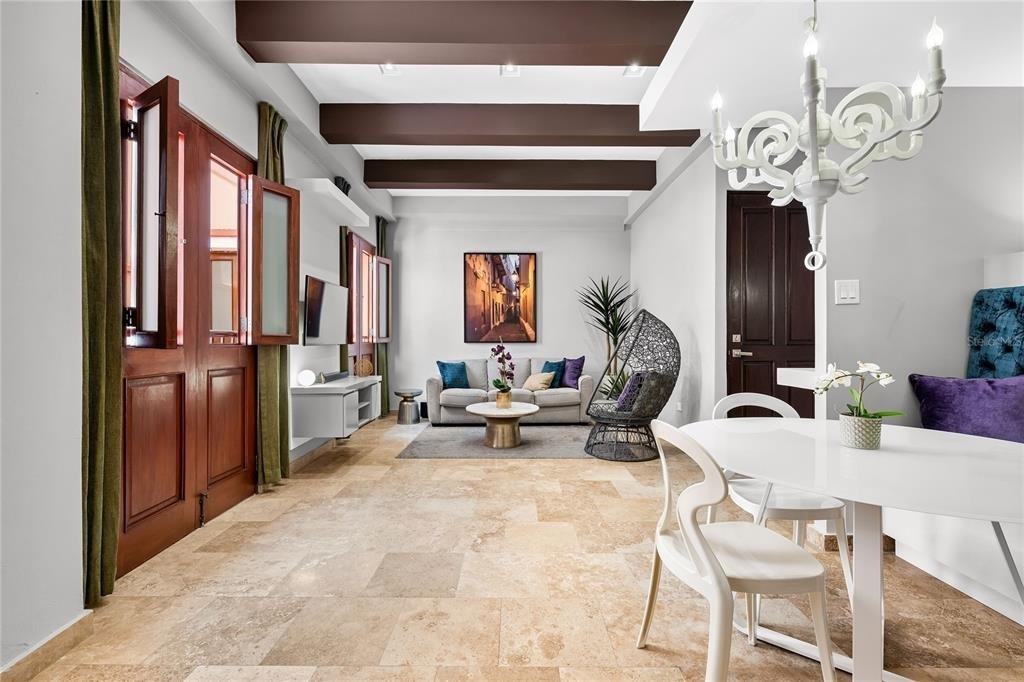 311 Luna St - Photo 9