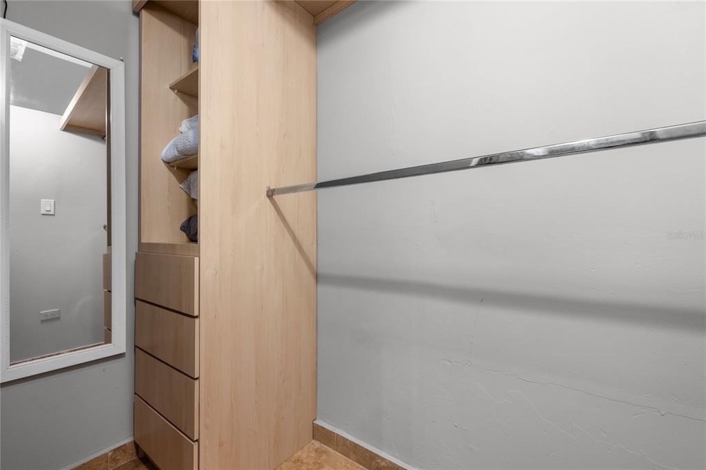 311 Luna St - Photo 20
