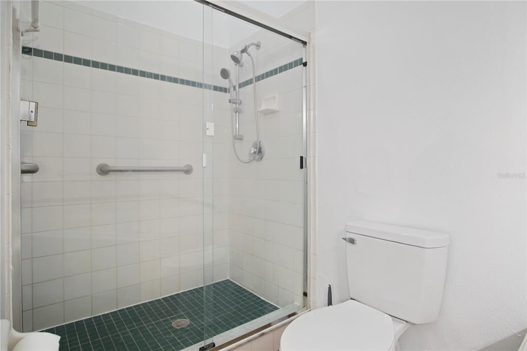2492 Saint Augustine Boulevard - Photo 17