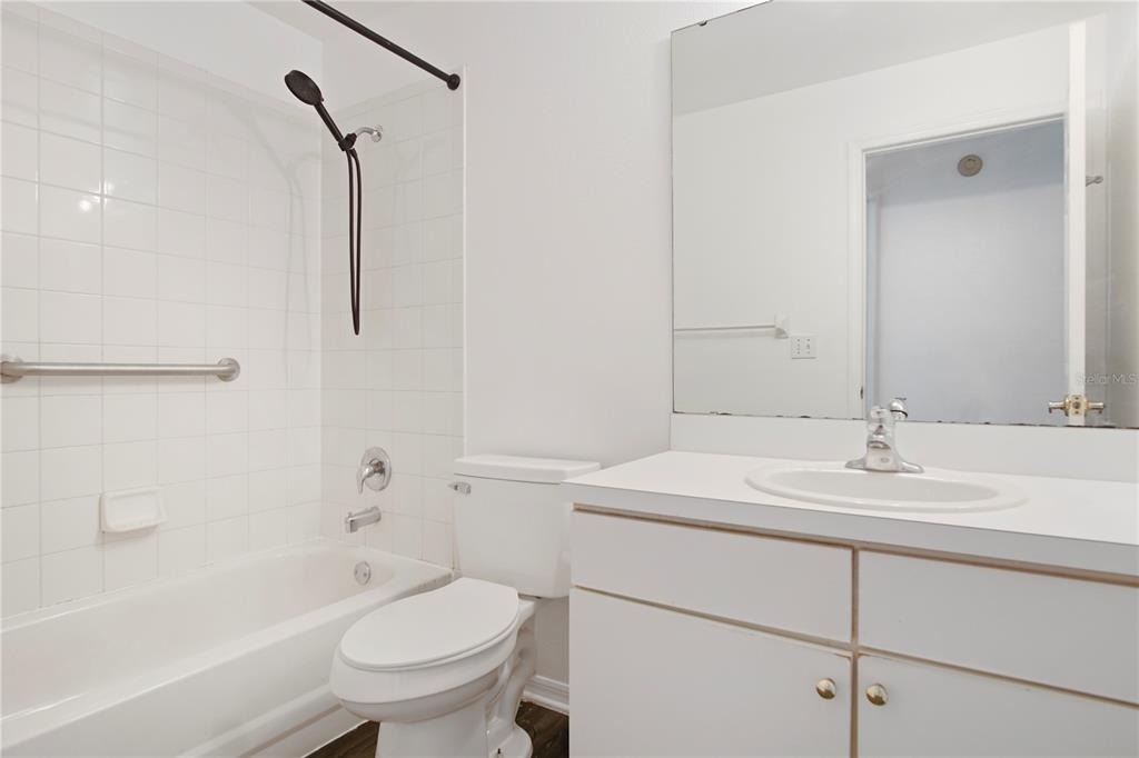 2492 Saint Augustine Boulevard - Photo 21