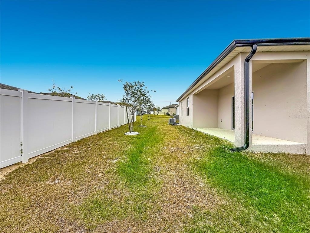 418 Quayside Avenue - Photo 35