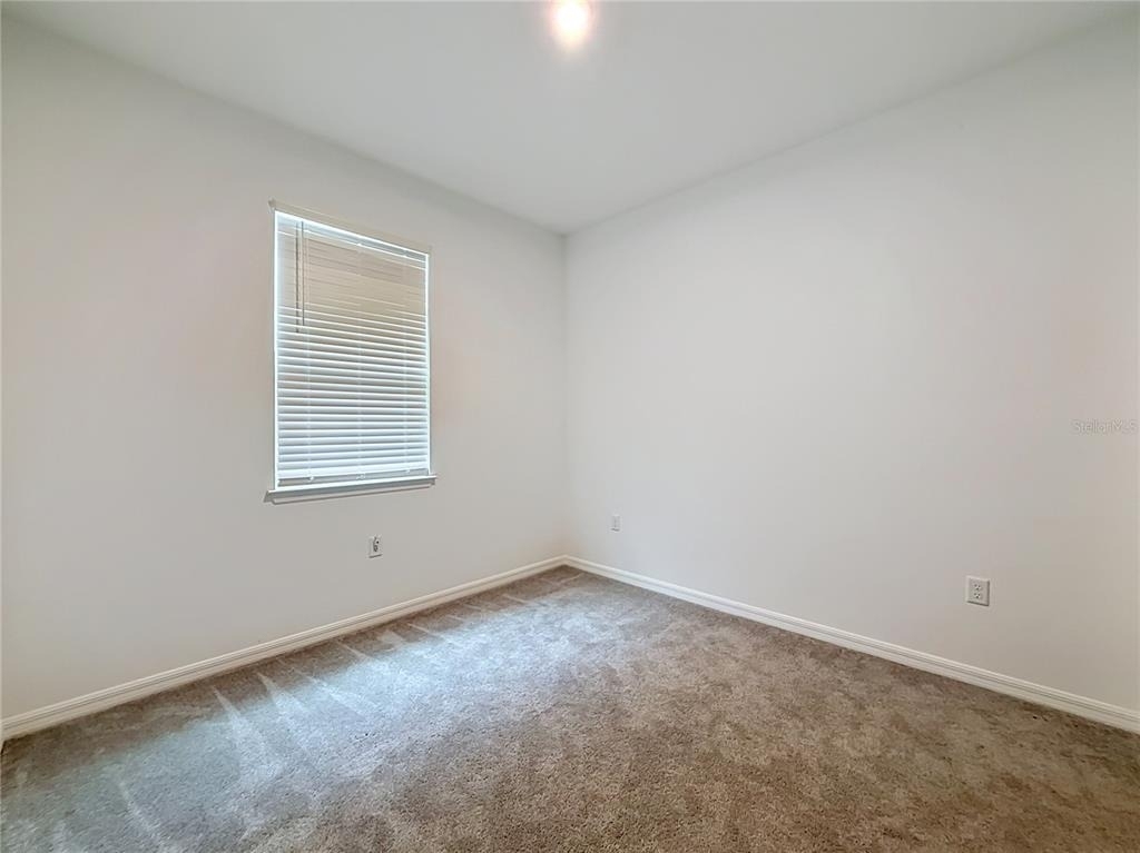 418 Quayside Avenue - Photo 22