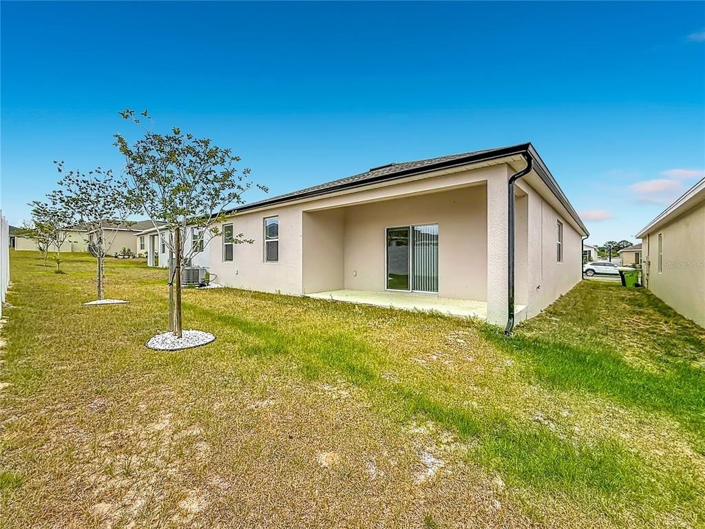 418 Quayside Avenue - Photo 36