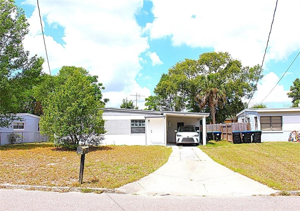 520 Hacienda Court - Photo 0