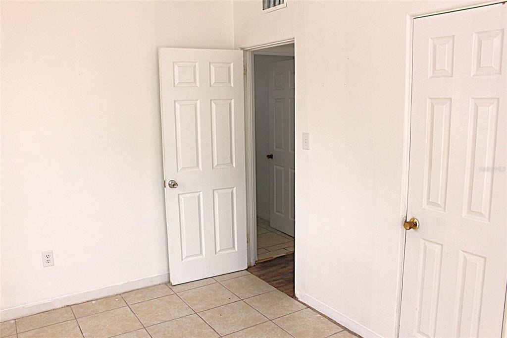 520 Hacienda Court - Photo 12