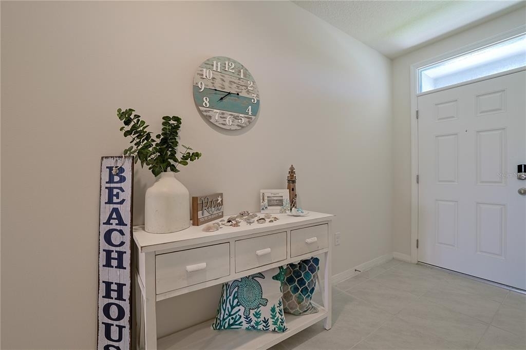 2641 Neverland Drive - Photo 3