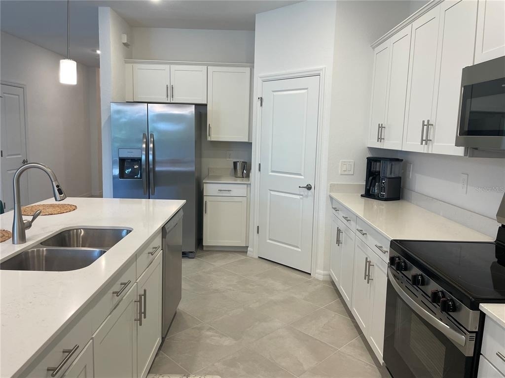 11308 Pinot Drive - Photo 8