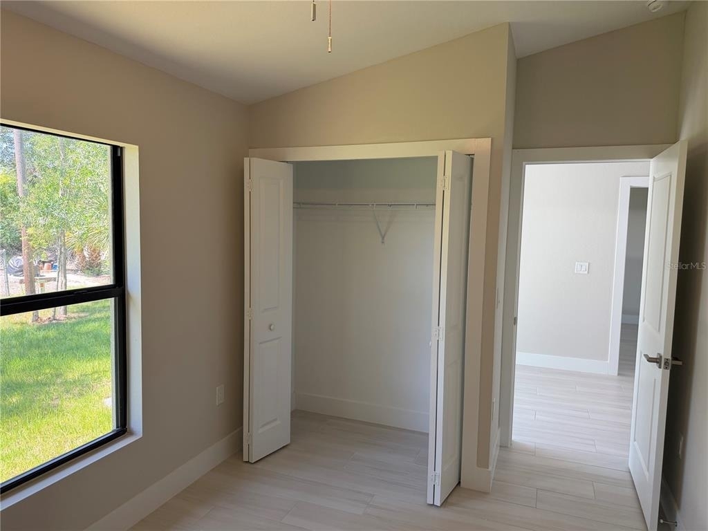 23367 Mayville Avenue - Photo 19