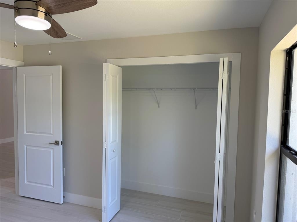 23367 Mayville Avenue - Photo 26