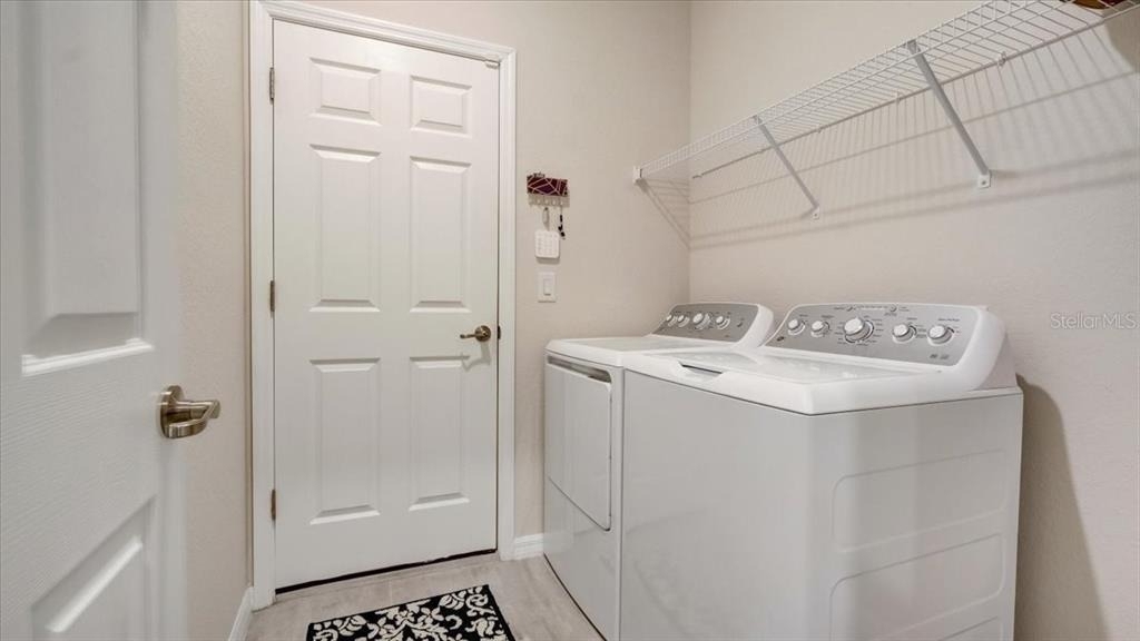 23972 Skyflower Court - Photo 18