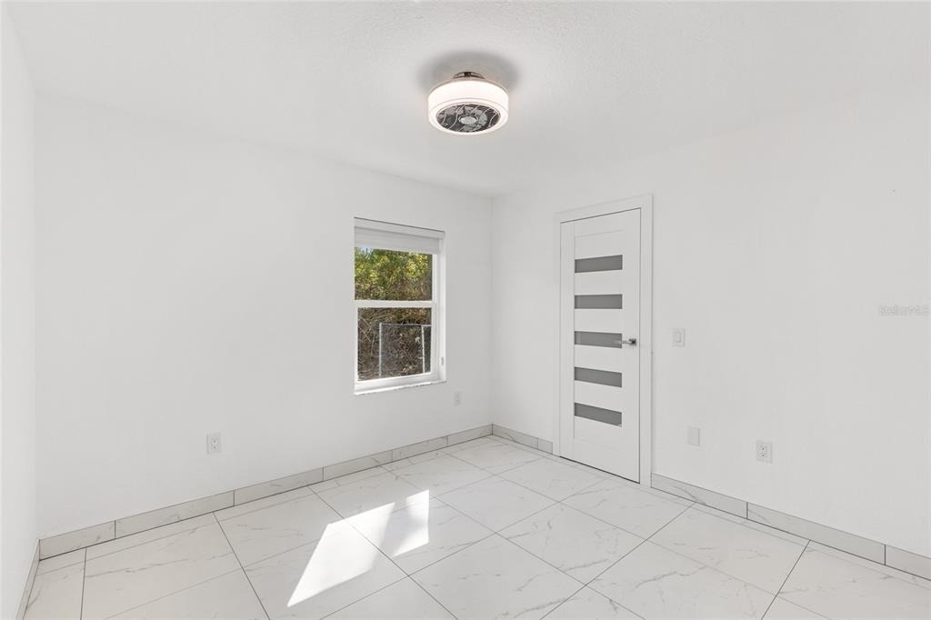 4485 Hansard Avenue - Photo 20
