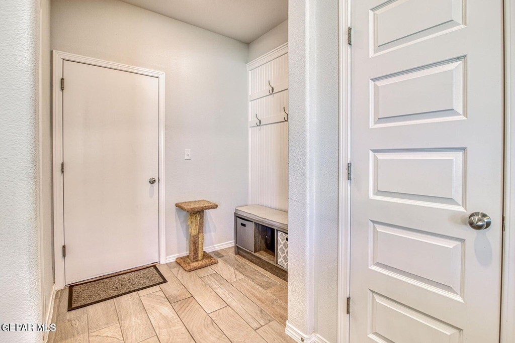 12257 Desert Dove Avenue - Photo 23