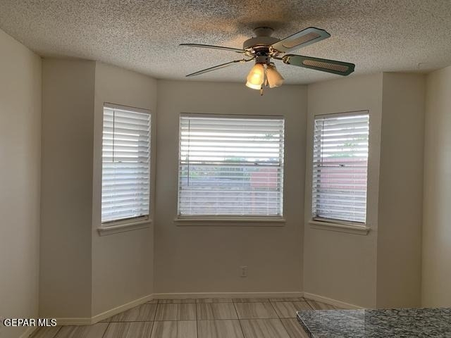 609 Alicante Way - Photo 6