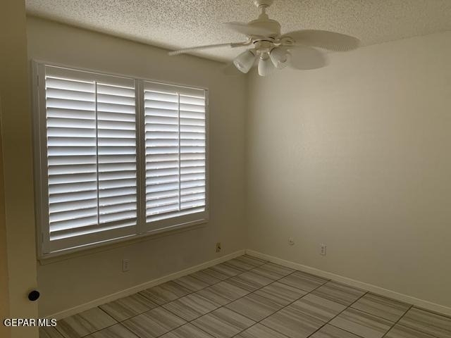 609 Alicante Way - Photo 7