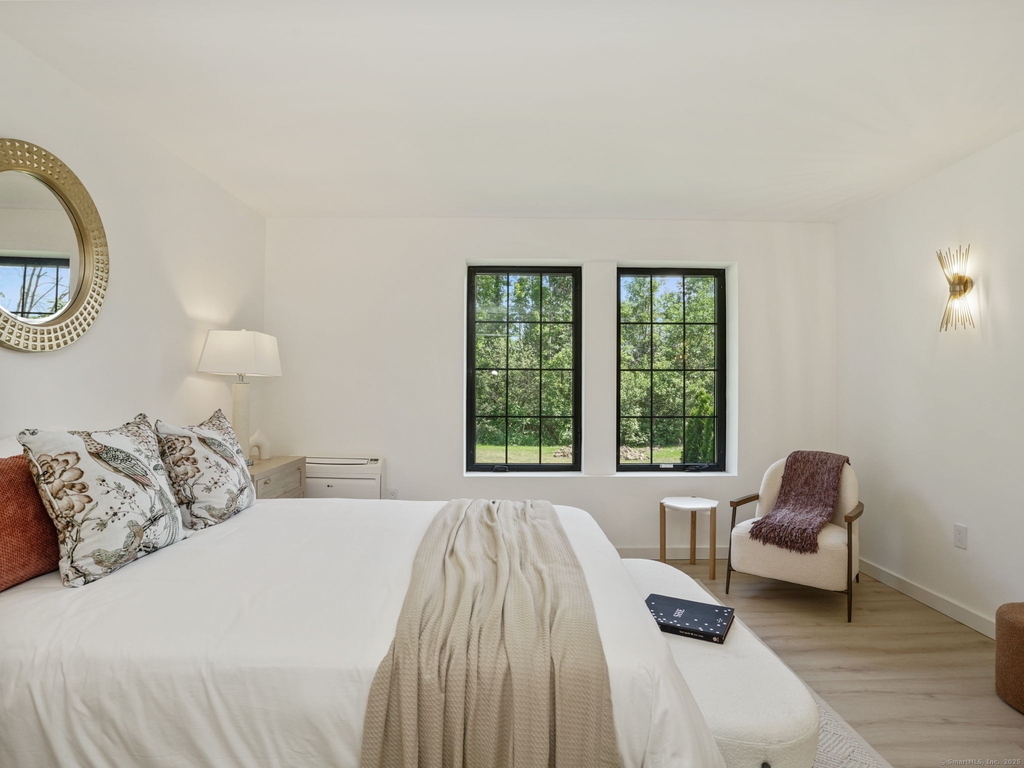 1188 King Street - Photo 18