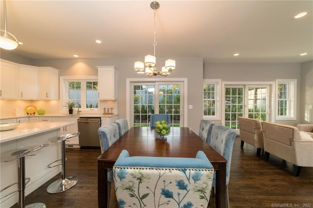 68 Anderson Street - Photo 3