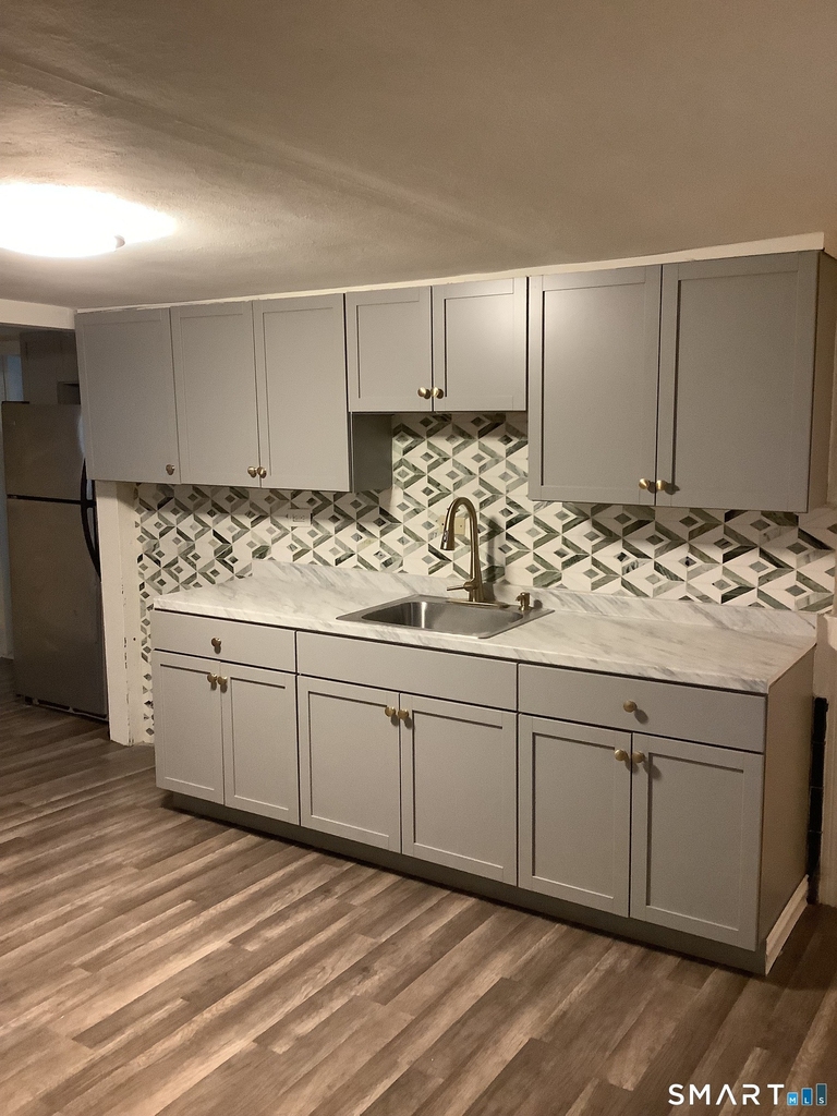 105 Camptown Avenue - Photo 5