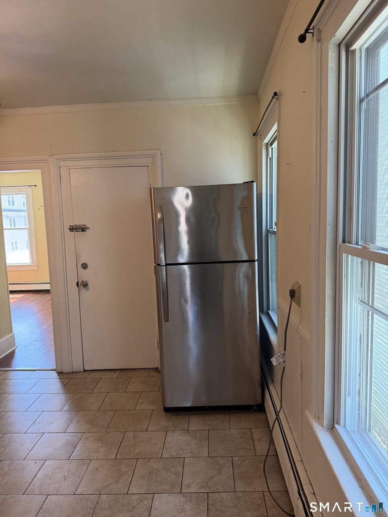 961 Hancock Avenue - Photo 4