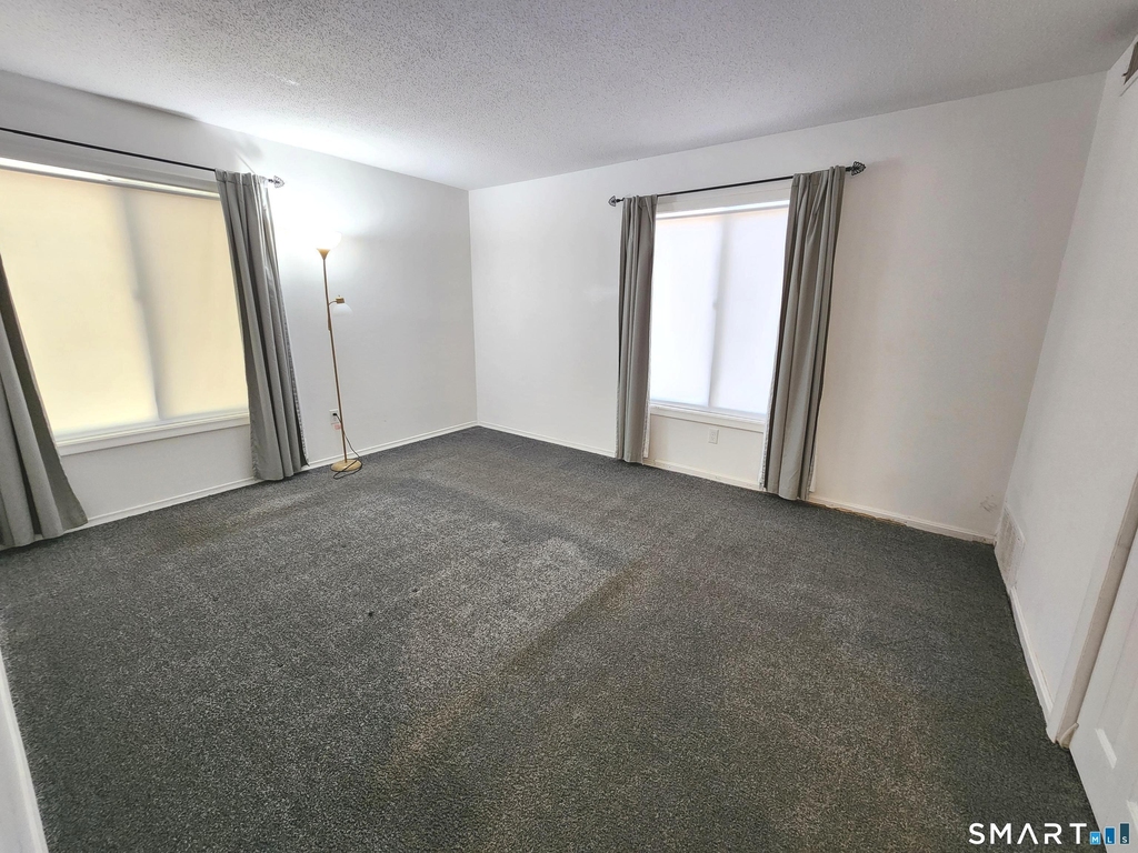 15 Woodsedge Drive - Photo 20