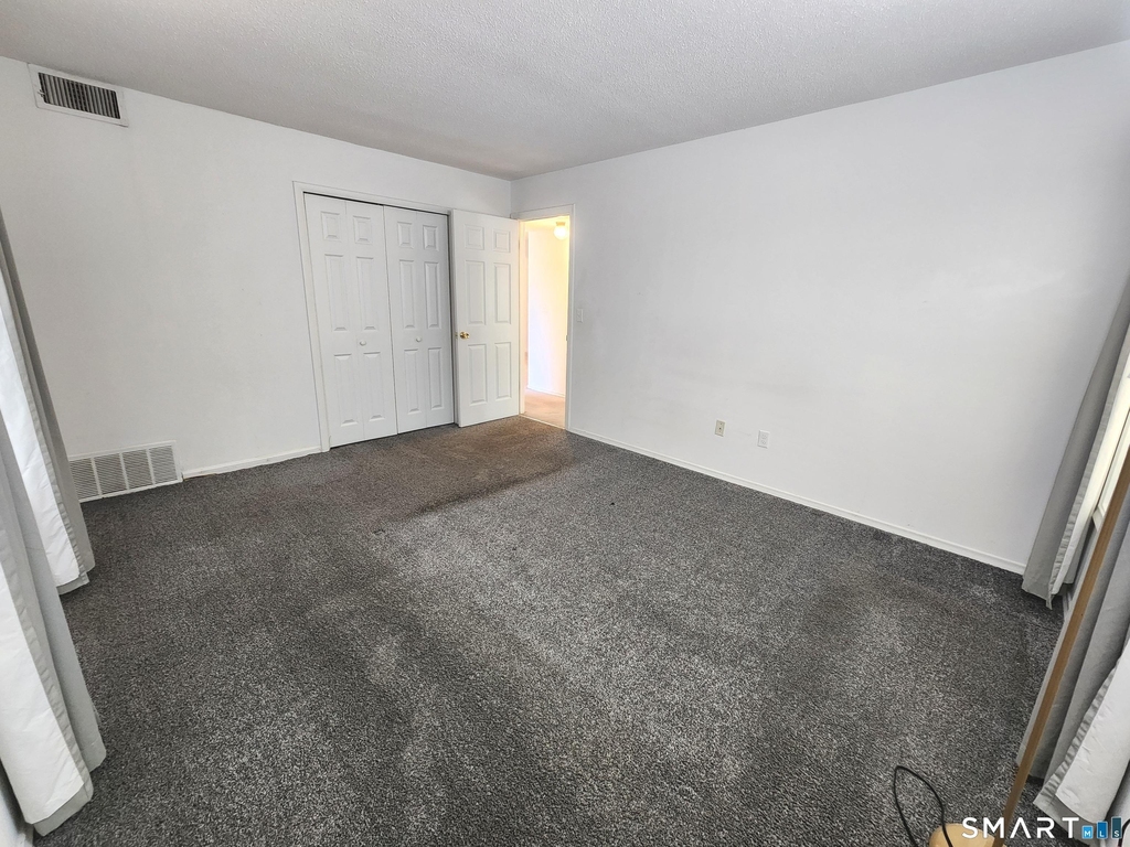 15 Woodsedge Drive - Photo 19