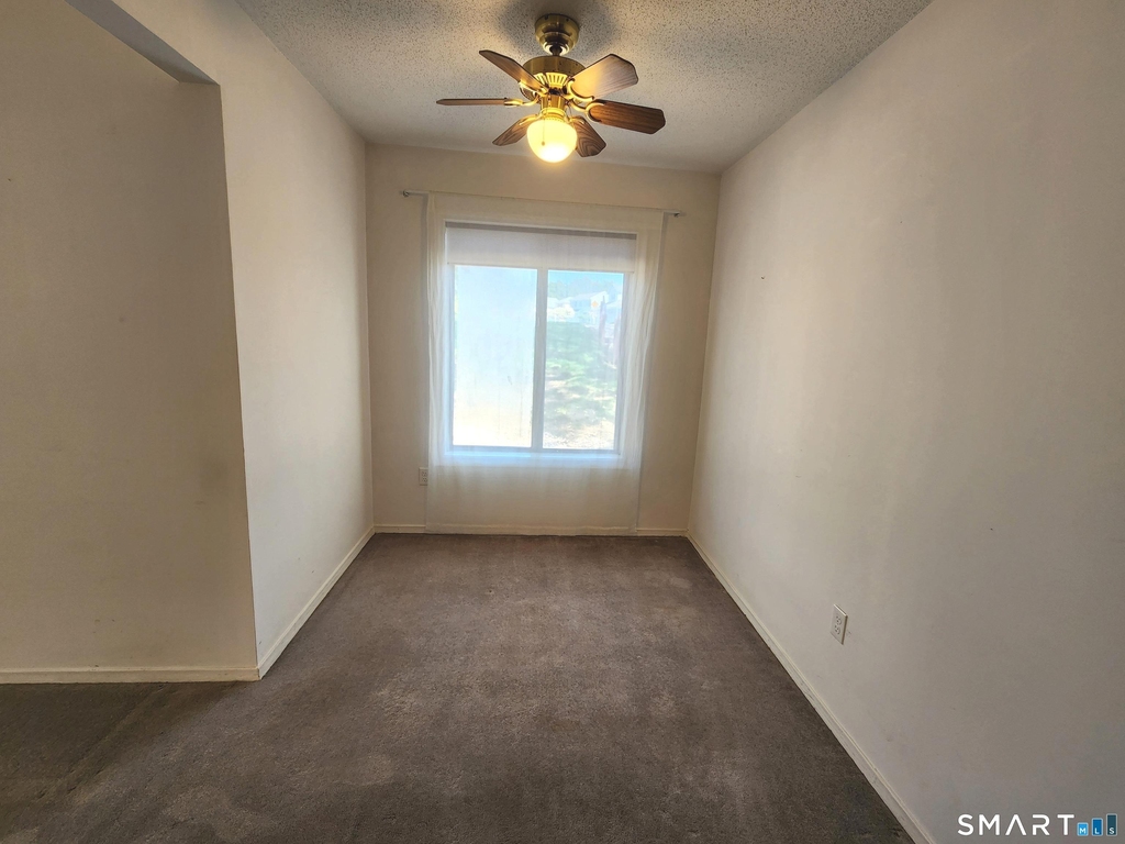 15 Woodsedge Drive - Photo 8