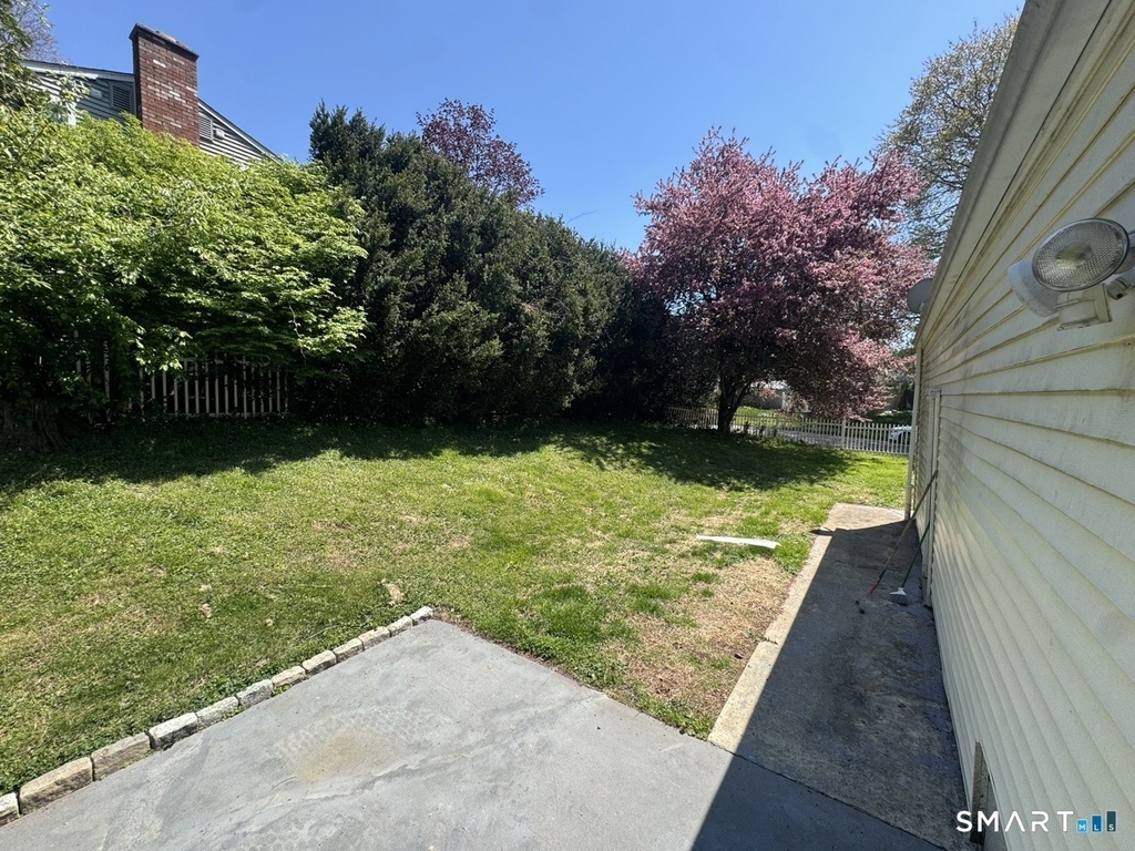 44 Saint James Avenue - Photo 28