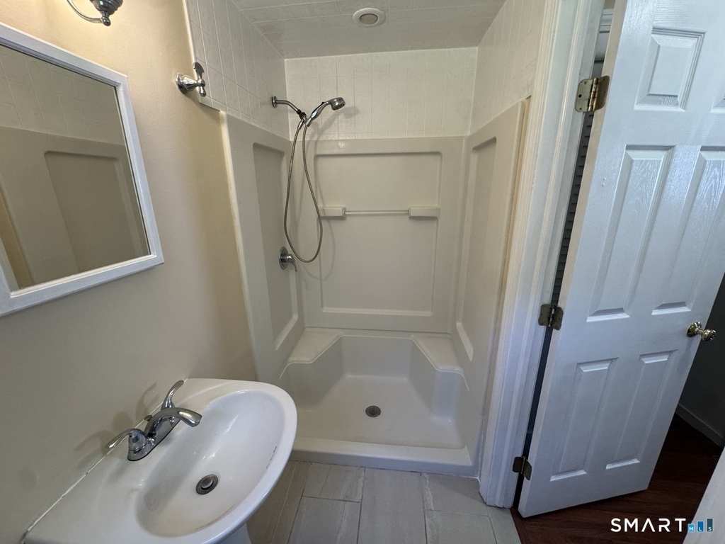 44 Saint James Avenue - Photo 18