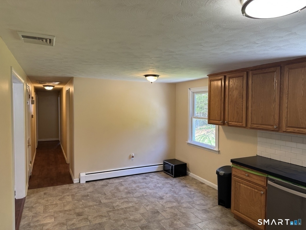 44 Saint James Avenue - Photo 6