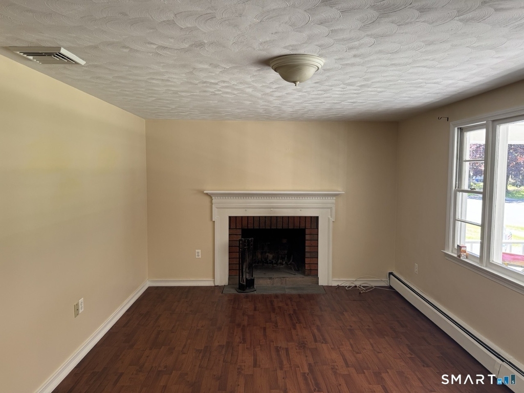 44 Saint James Avenue - Photo 9