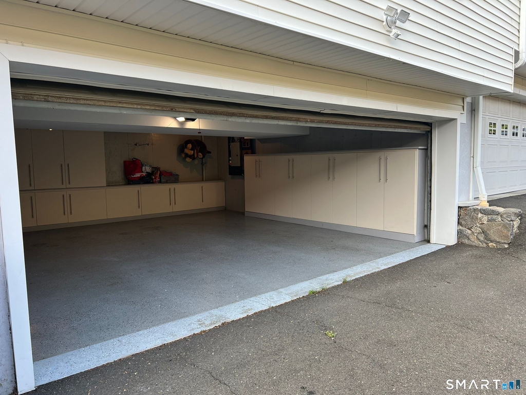 15 Ferris Avenue - Photo 11