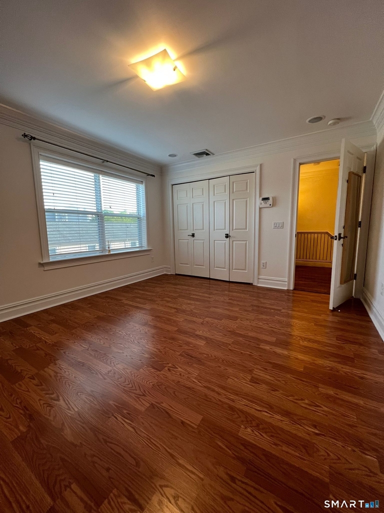 15 Ferris Avenue - Photo 6