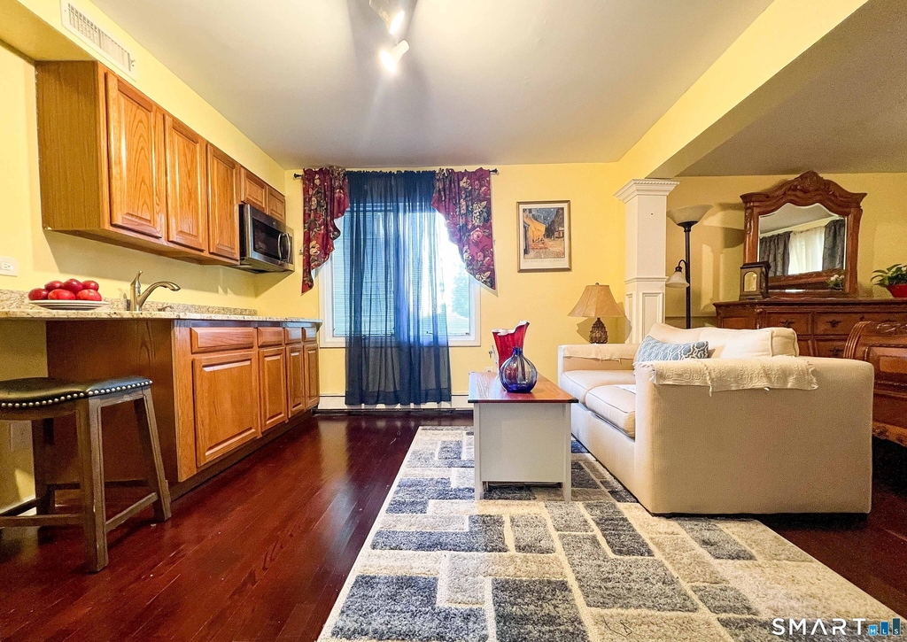 135 Claudia Drive - Photo 8