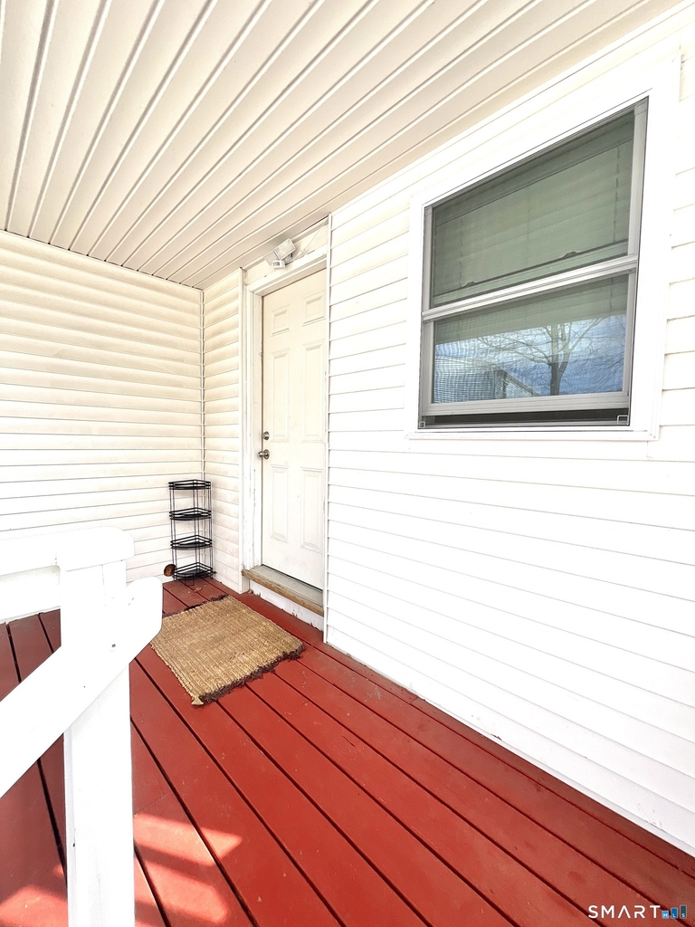 135 Claudia Drive - Photo 2