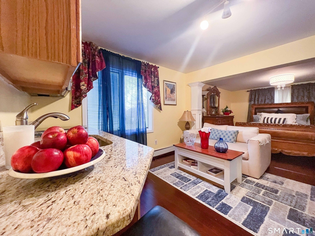 135 Claudia Drive - Photo 4