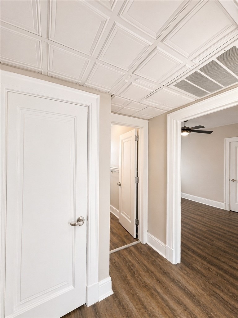 2123 Shady Avenue - Photo 7