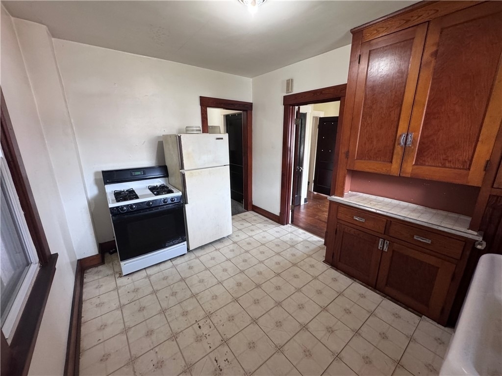 17 Sumner Ave - Photo 7