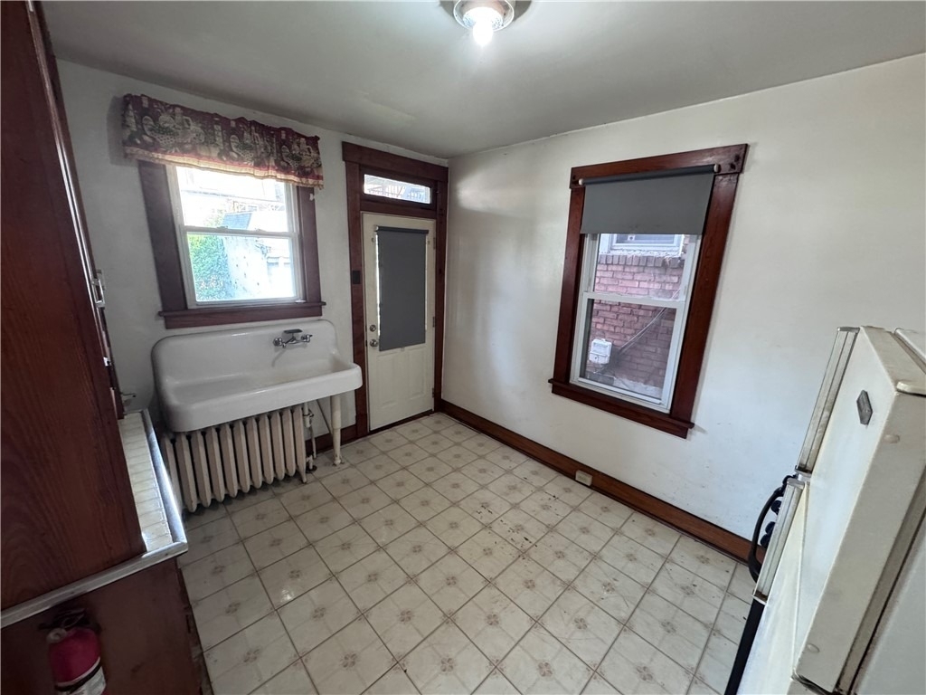 17 Sumner Ave - Photo 6