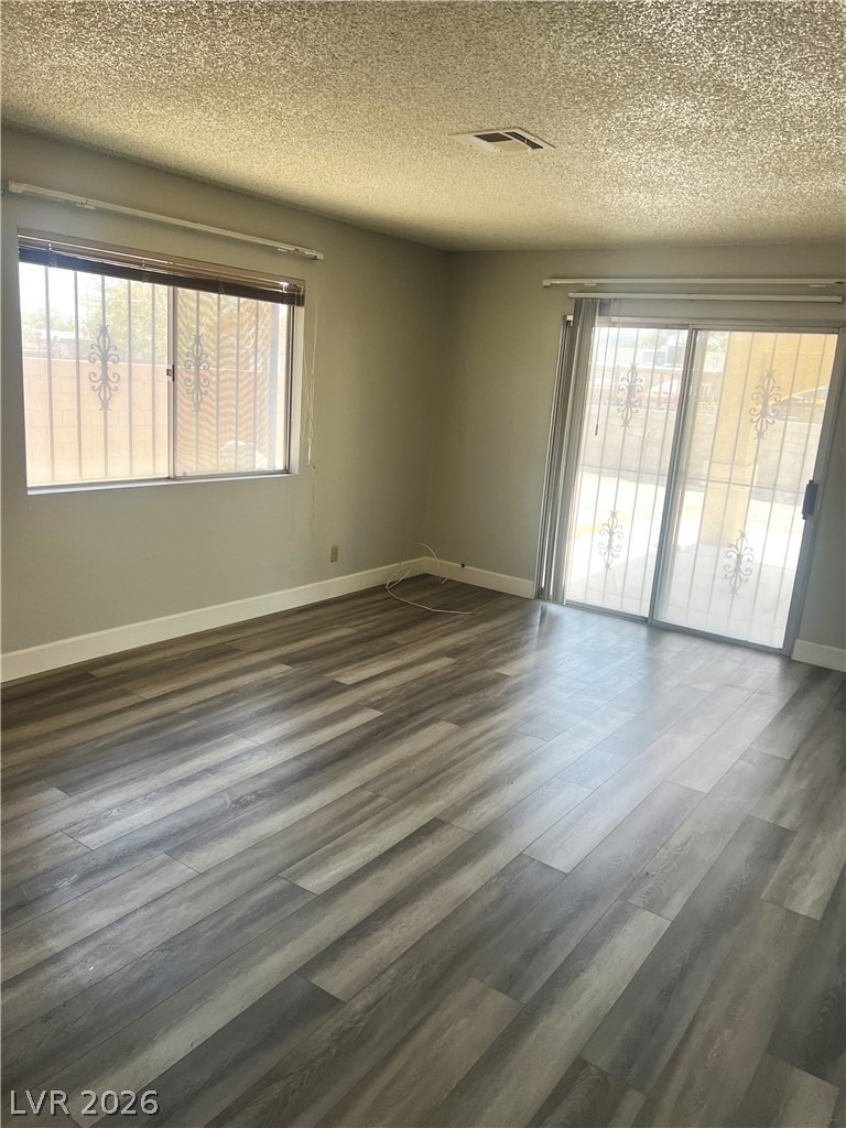 1309 E Cartier Avenue - Photo 5