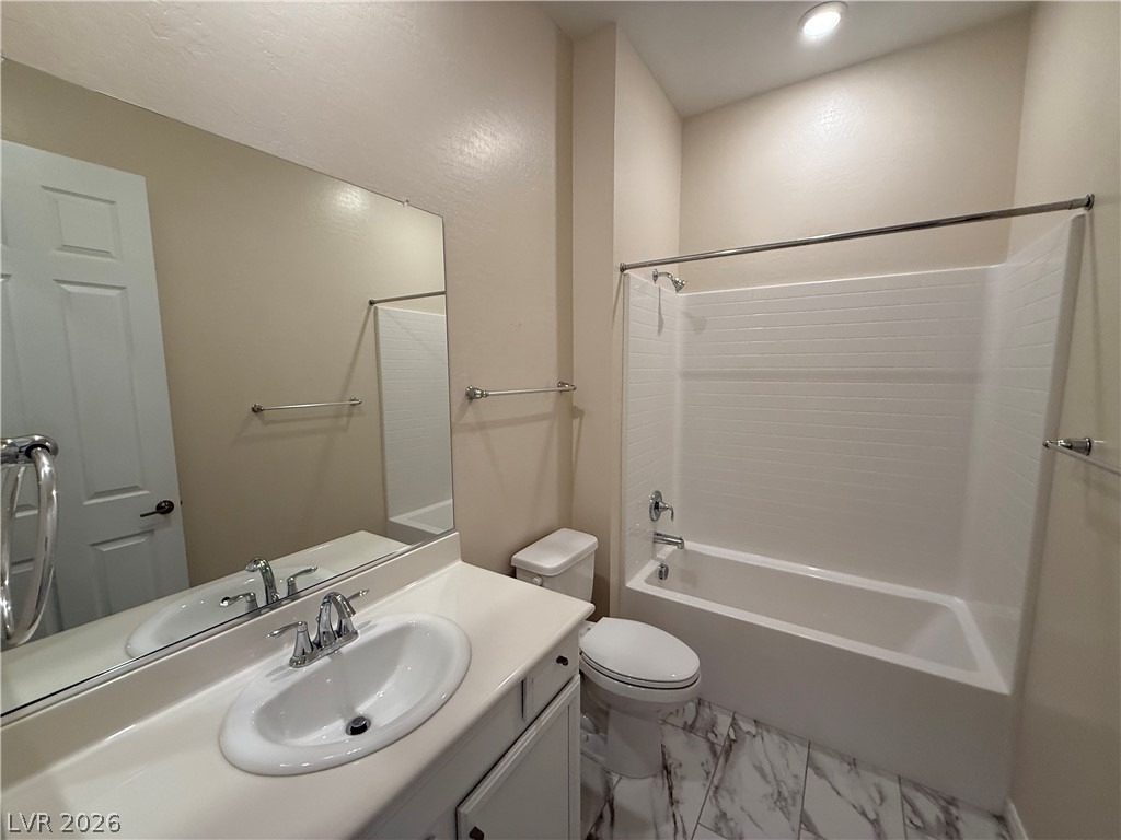 208 Bellini Peak Avenue - Photo 6