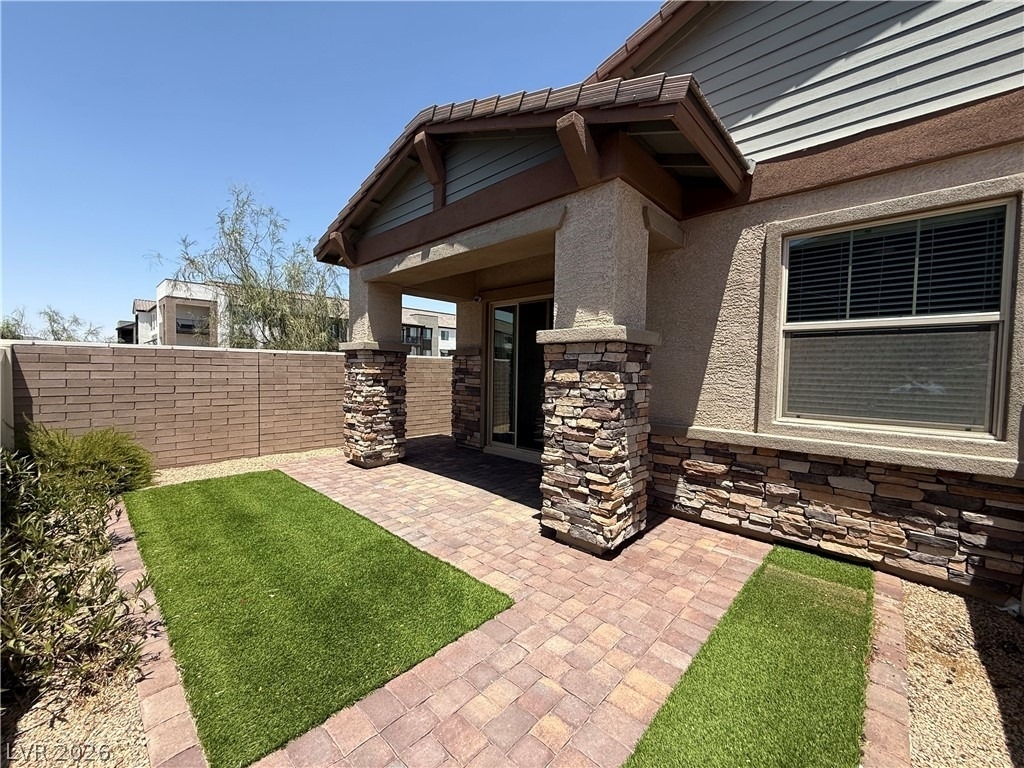 208 Bellini Peak Avenue - Photo 9