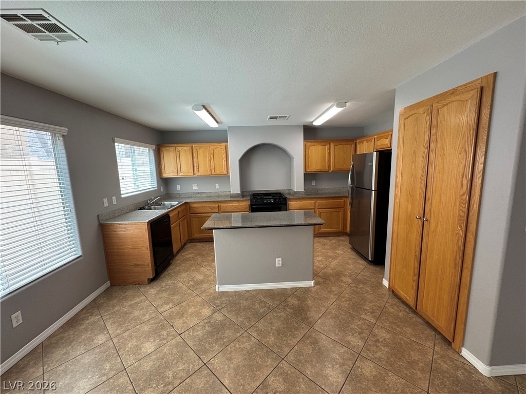7267 Phlox Road - Photo 3