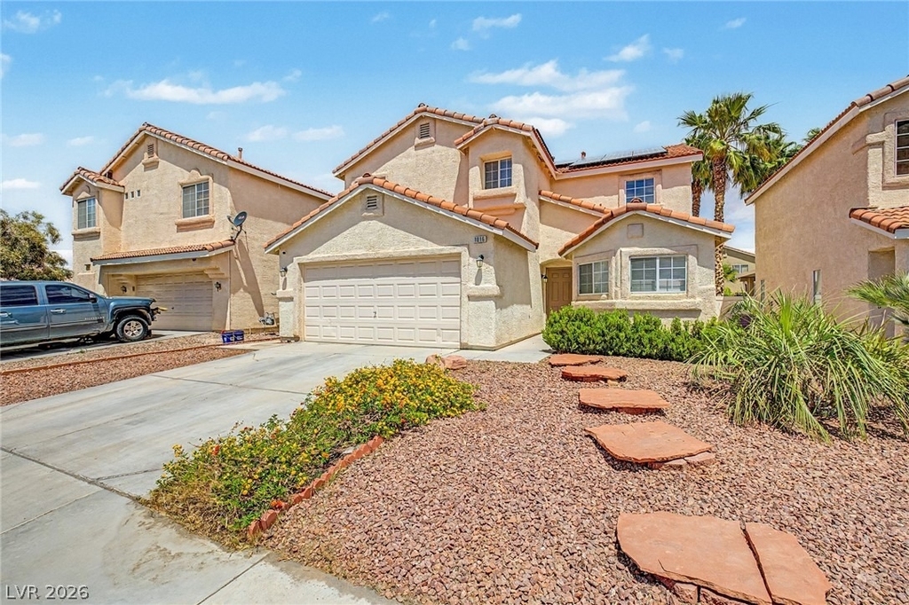 1016 Monarch Mystic Avenue - Photo 4