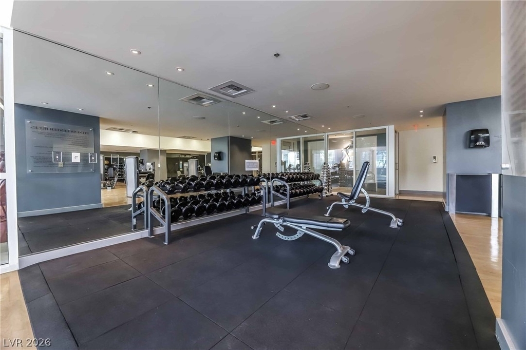 4575 Dean Martin Drive - Photo 32
