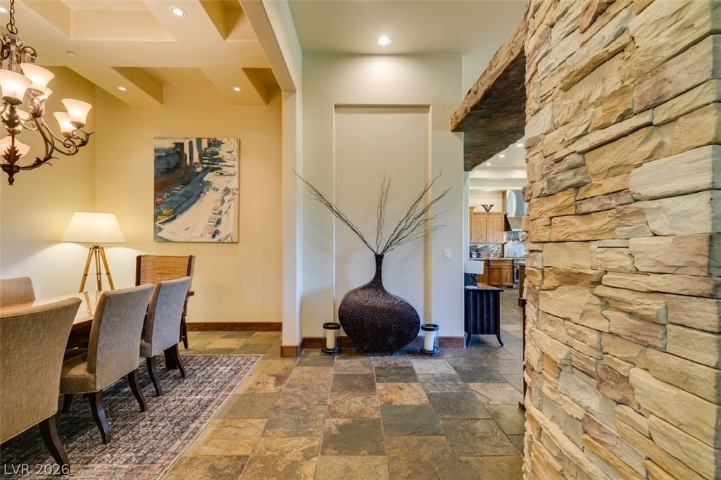 549 Regents Gate Drive - Photo 9