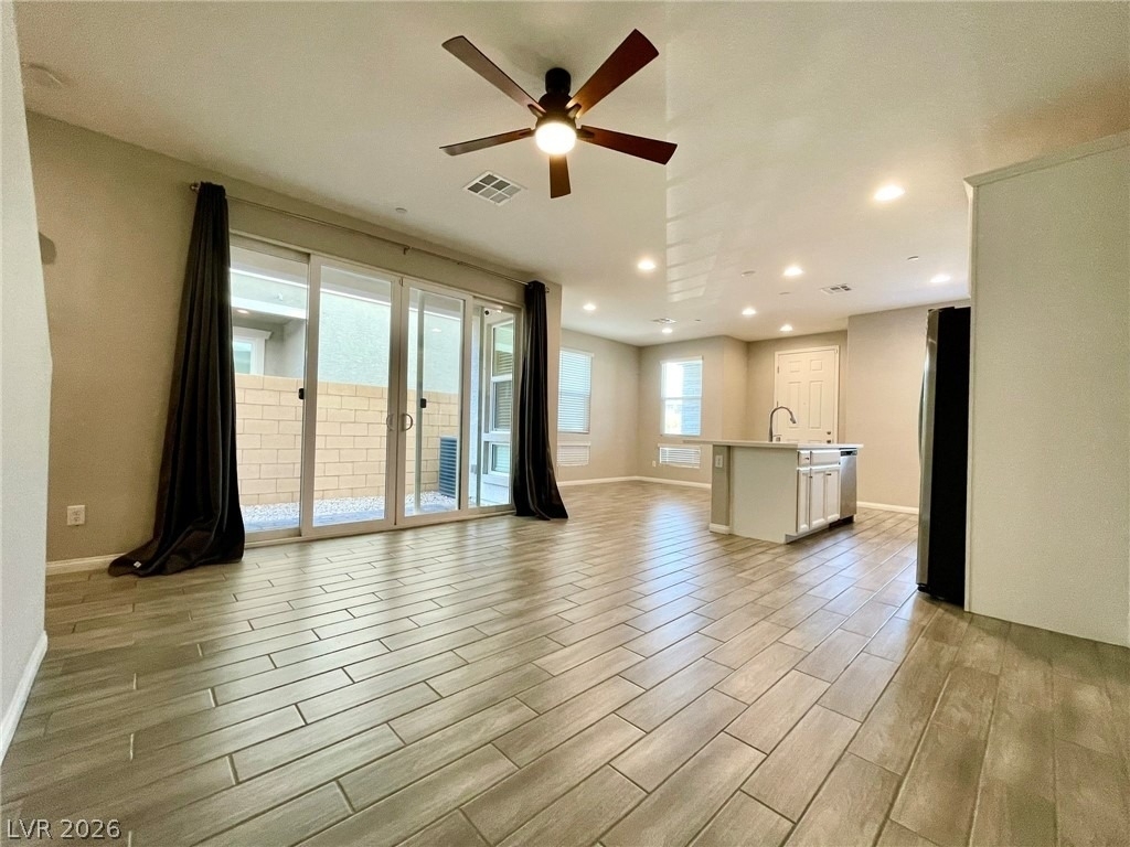 702 Cottonwood Hill Place - Photo 3
